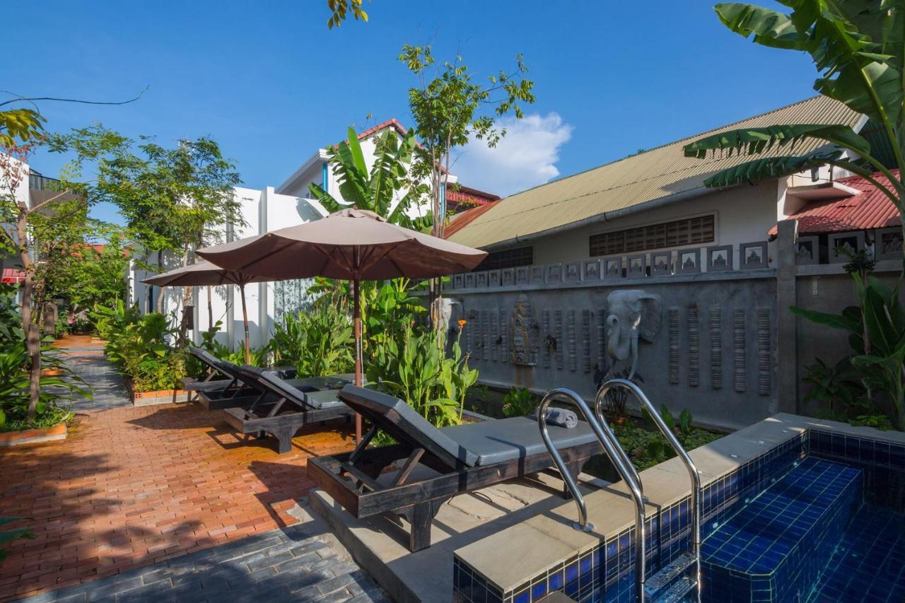 La Maison Du Passant " Ngo" Siem Reap Exterior photo