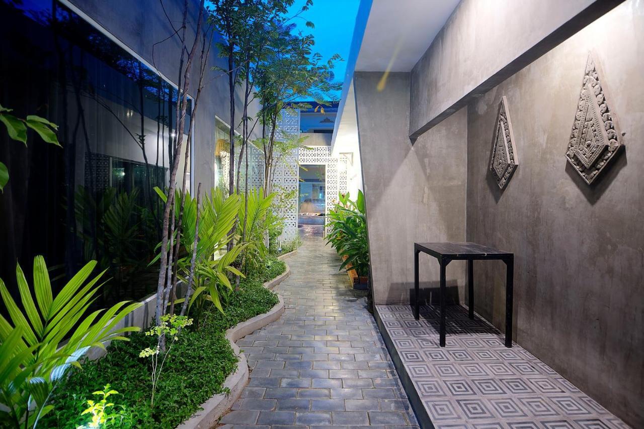 La Maison Du Passant " Ngo" Siem Reap Exterior photo